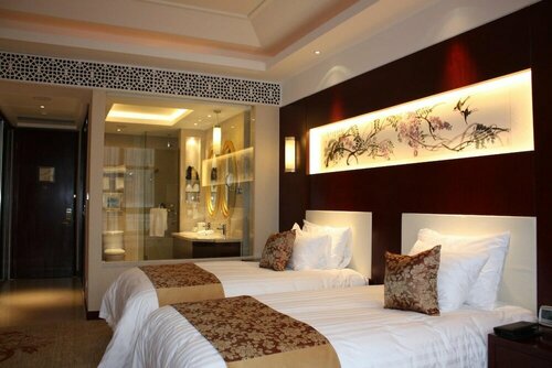 New Century Fengming Resort Zaozhuang, Book Ferieresort Hoteller i Zaozhuang med parkering, Parkering