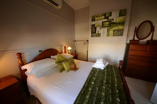 Emaroo Cottages Broken Hill, Забронировать Гостевой дом Брокен-Хилл Новый Южный Уэльс, рядом с Broken Hill Train Station