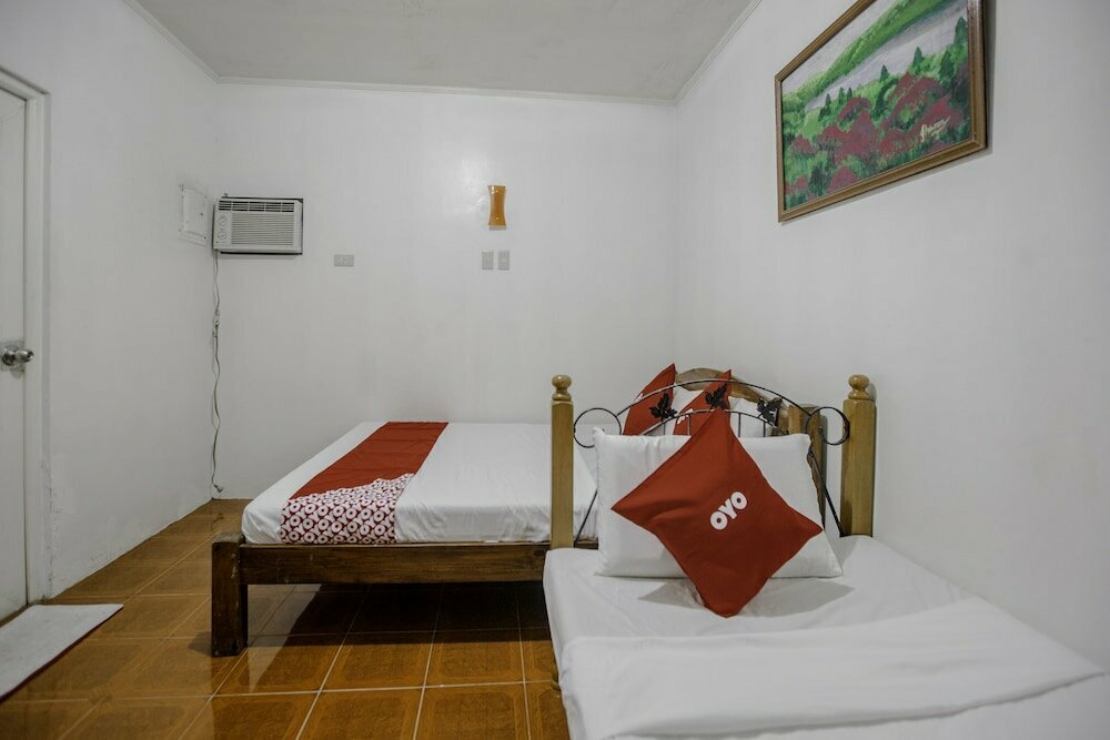 Oyo 741 Sierra Travellers Inns