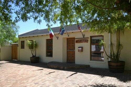 Nat-Art Self-Catering Accommodation, Забронировать Отель Бизнес-отели Cape Peninsula, 4* 5*