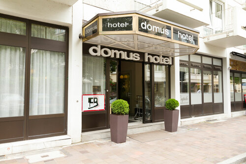 domus Hotel, Забронировать Отель Отели Мюнхена с парковкой, рядом с Триумфальная арка, Парковка