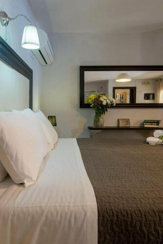 Villa Elaia Suites & Apartments No.6, Забронировать Вилла Гайос Паксос
