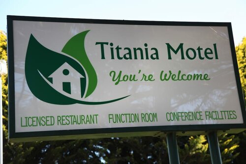 Titania Motel, Забронировать Мотель Оберон Новый Южный Уэльс, рядом с Информационный центр для посетителей в Обероне