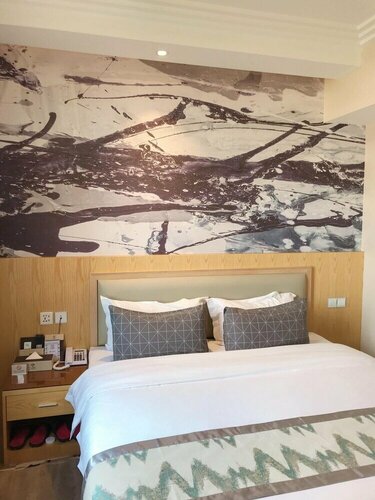 St. Moritz Business Hotel, Buchen Sie Hotel Hotels in Kandal mit Parkplatz, Parkplätze