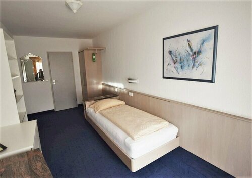 Hotel Alena, Забронировать Отель Отели Баден-Вюртемберга с парковкой, Парковка