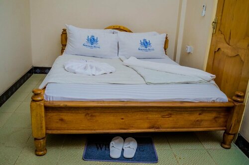 Seronera Hotel, Book Hotel Hoteller i Moshi med parkering, Parkering