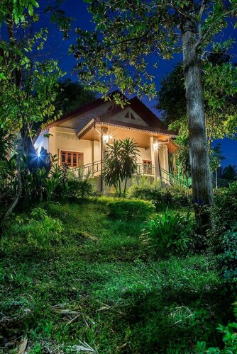 Phubachiang Golf & Resort Pakse, Book Ferieresort Hoteller i Pakxe med pool, Swimmingpool
