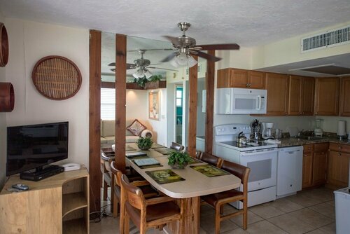 Sand Dune Shores, Забронировать Апартаменты/квартира Отели Palm Beach County с парковкой, Парковка