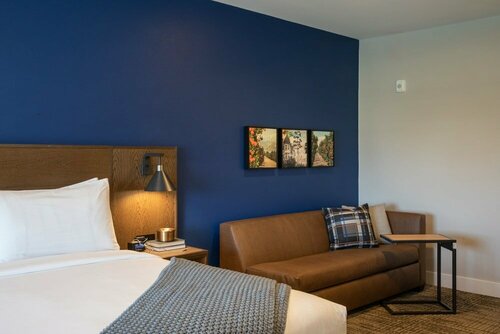 Ayres Hotel Rialto Fontana, Prenota Hotel Fontana California