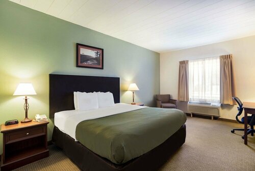 Super 8 Monterey, Забронировать Отель Отели Теннесси с парковкой, Парковка
