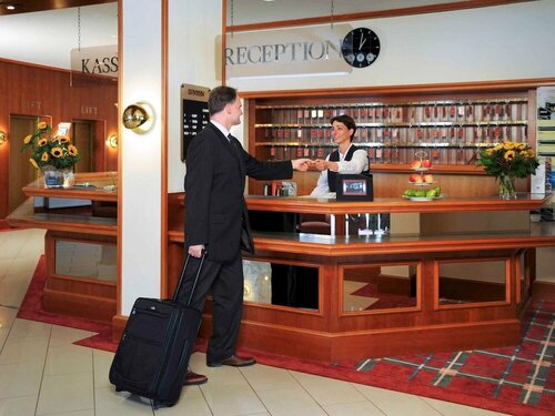 Mercure Hotel Bad Duerkheim An Den Salinen, Забронировать Отель Бад-Дюркхайм Wine Route, рядом с Gradierwerk Bad Durkheim