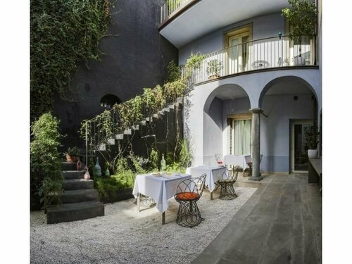 Shalai - Exclusive SPA and small gourmet hotel, Забронировать Курортный отель Лингуаглосса Этна