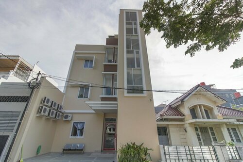 RedDoorz near Soekarno Hatta Airport, Prenota Hotel Hotel economici a Tangerang