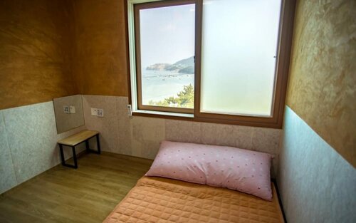 Yeosu Aloha Pension, Забронировать Отель Отели Йосу с парковкой, Парковка