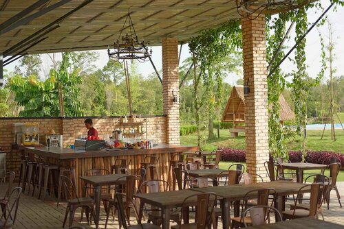 "DBAMBOO KAMP" Desa Wisata Ekang, Забронировать Отель Остров Пеньенгат провинция Кепулауан-Риау