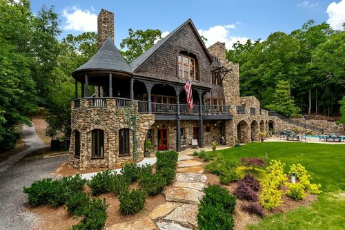 Bellissimo Castle, Boek Hotel Gainesville Georgia