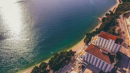 Hotel Labineca, Забронировать Отель Отели Градац с завтраком, Завтраки