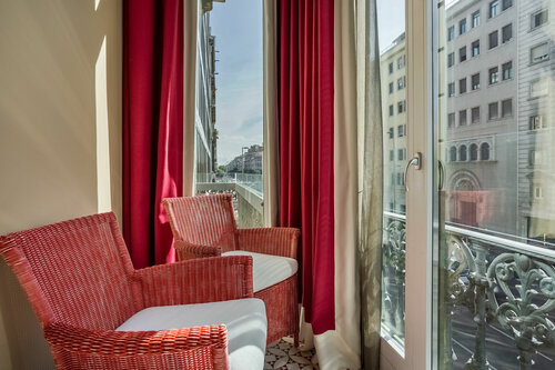 Room Mate Anna, Barcelona, Забронировать Отель Эшампле Барселона, рядом с Железнодорожный вокзал Пласа-де-Каталунья