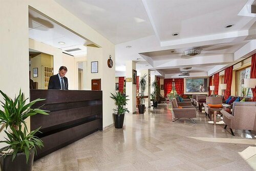 Hotel Tirrenia, Забронировать Отель Отели Побережья Сорренто 4 звезды, 4*