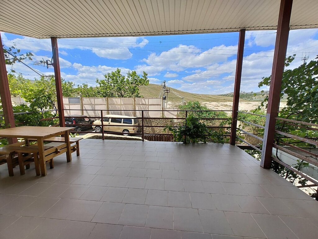 Эллинг у Зои