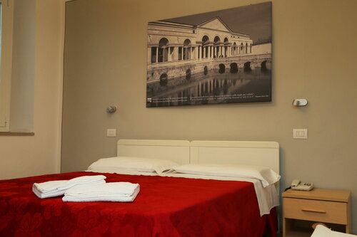 Hotel dei Gonzaga, Buchen Sie Hotel Mantua Lombardei, in der Nähe von Palazzo Te