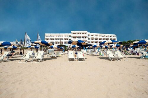 Oasi Di Kufra Hotel, Забронировать Отель Отели Побережья Лацио с завтраком, Завтраки