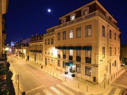 Janelas Verdes 88, Забронировать Отель Лиссабон Эстремадура, рядом с Embassy of Bulgaria