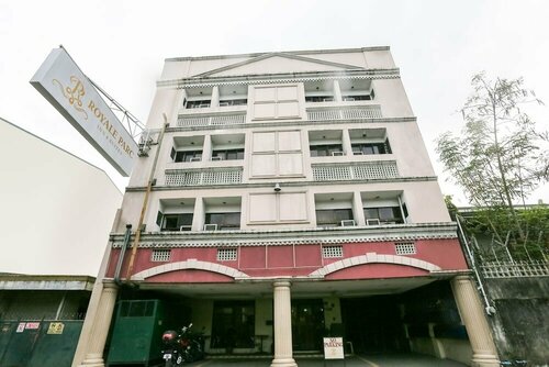 Royale Parc Inn & Suites, Varaa Hotelli Quezon City 