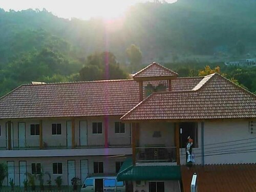 Wattana Hill Resort, Забронировать Курортный отель Недорогие отели Саттахипа, недорого