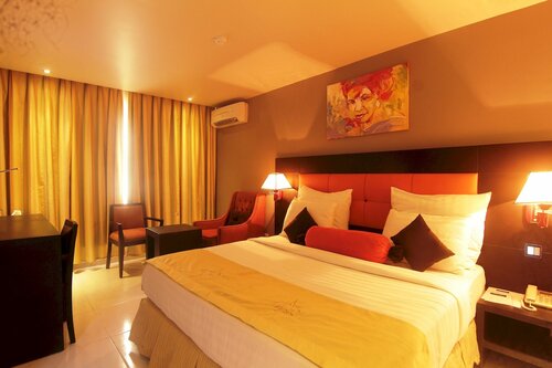 Oakspring Hotel and Luxury Suites, Book Hotel Hotels in Lagos State with Breakfast, Breakfasts