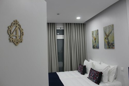 Bella Gaia, Boek Pension Vila Nova de Gaia 