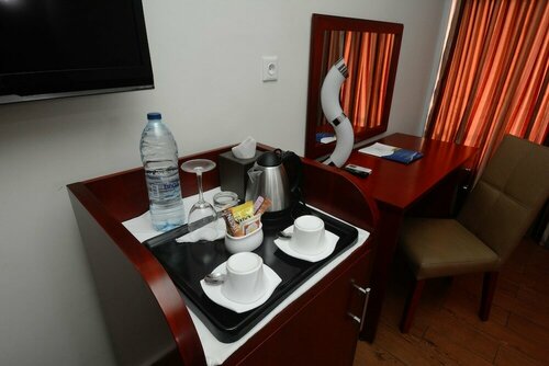 Hotel La Falaise Yaounde, Book Hotel SPA Hotels in Yaoundé, SPA