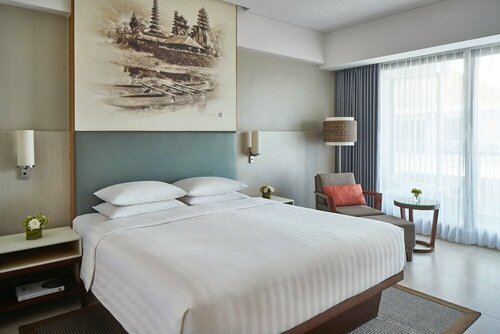 Courtyard by Marriott Bali Seminyak Resort, Забронировать Курортный отель Курортные отели Семиньяк, Курортный отель