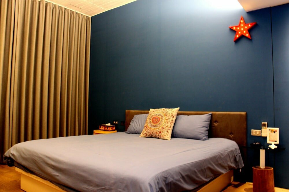 At Tainan Bed and Breakfast