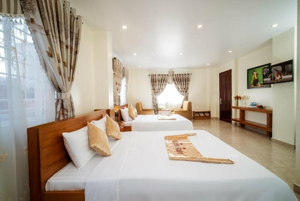 Amis Hotel