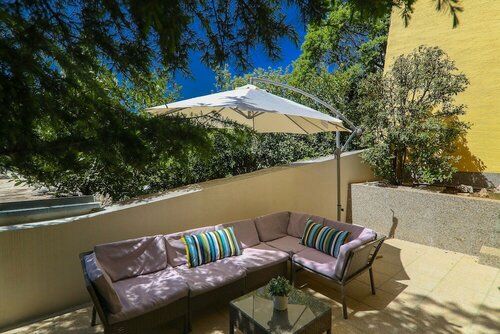 Apartments Mia, Book Lejlighed Hoteller i Dramalj med parkering, Parkering