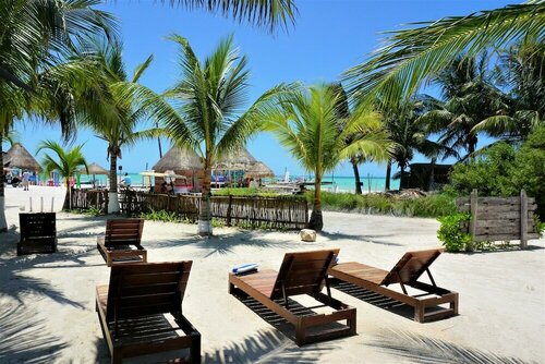 La Diosa Kali Beach Front Hotel