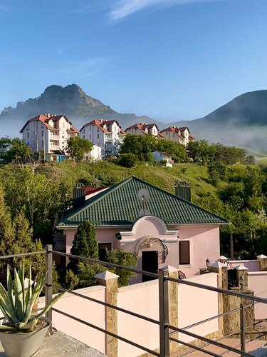 Лайтхаус Коктебель, Забронировать  Коктебель Большая Феодосия