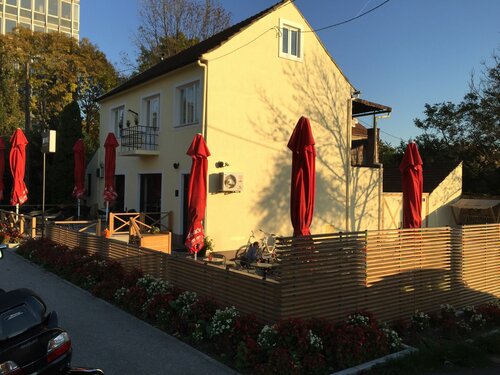 Apartments Srceko, Book Apartment Hotels in Zagreb with Parking, Parking