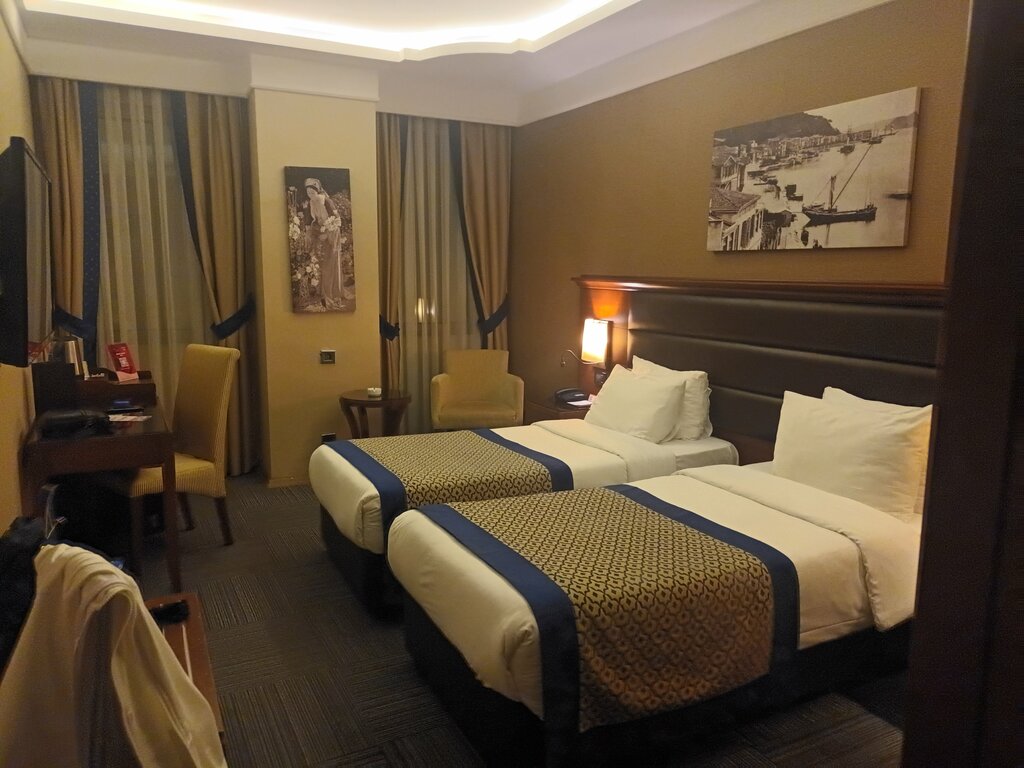 Grand Makel Hotel