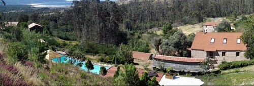 Casa Rural San Cibran, Забронировать Дом для отпуска Отели Costa de la Muerte с завтраком, Завтраки