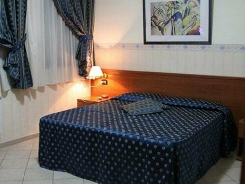 Hotel Traiano, Book Hotel Civitavecchia 