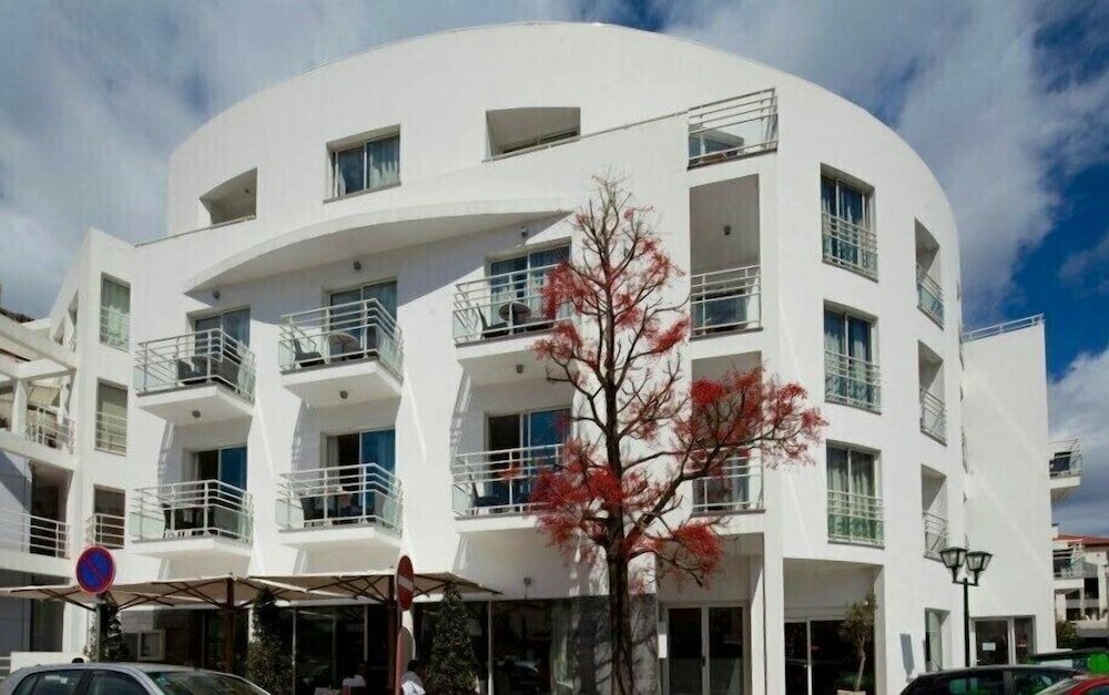 White Waters Hotel