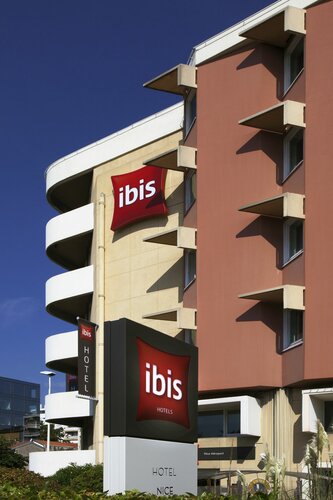 ibis Nice Aéroport Promenade des Anglais, Забронировать Отель Арена Ницца, рядом с Carras Plage