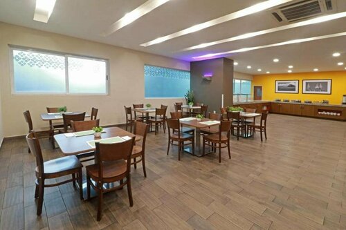 Wyndham Garden Guadalajara Acueducto, Prenota Hotel Zapopan Jalisco