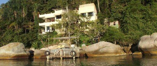 Vila Pedra Mar, Забронировать Гостевой дом Praia Vermelha Илья-Гранди