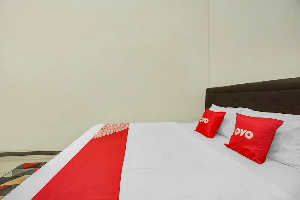 OYO 90684 Happy Homestay Syariah