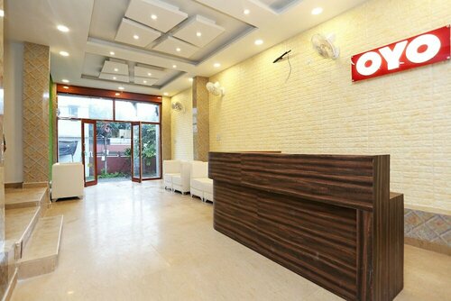 Capital O 15566 Hotel Rosewood Inn, Забронировать Отель Раджпур штат Уттаракханд