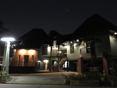 Rawanda Resort Hotel, Rezervasyon Tatil Köyü Lop Buri 