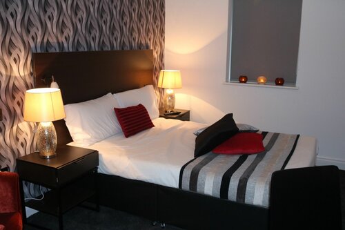 Imperial Salford Hotel, Забронировать Отель Солфорд 